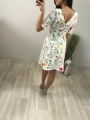 Sukienka Flowers - krótka, biała w kolorowe kwiaty 89838