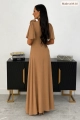 Sukienka Maxi camel - z przypinanym kwiatem Rubi 25210